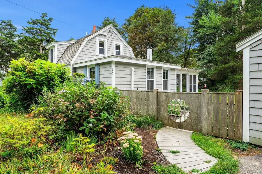 62 Cottage Rd, Newbury, MA 01951 - #2