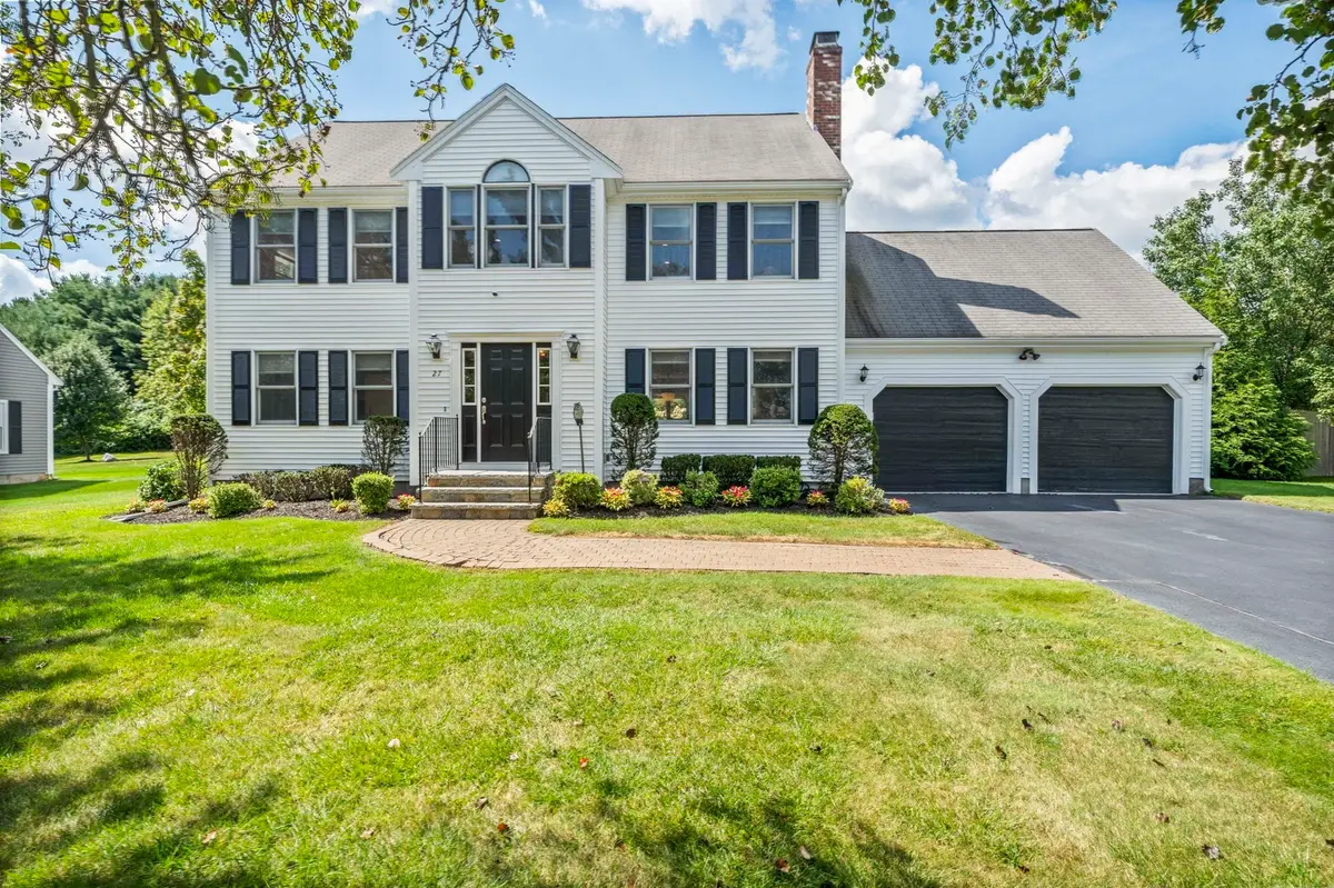 27 Sparrow Rd, Stoughton, MA 02072 - #1