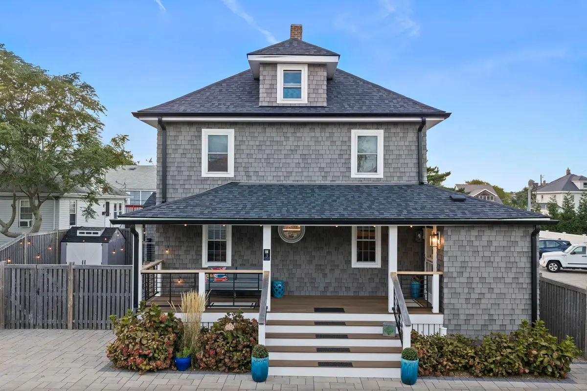 3 Lincoln St, Hull, MA 02045 - #1