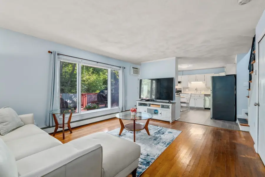 33 Plant Rd, Waltham, MA 02451 - #2