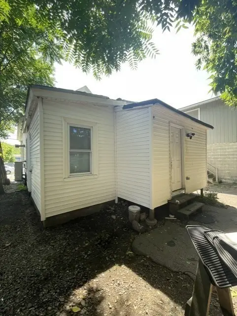 43 Pond St, Milford, MA 01757 - #3