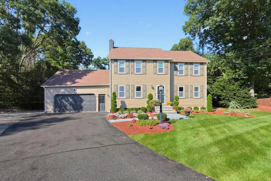34 Zarek Dr, Attleboro, MA 02703 - #2