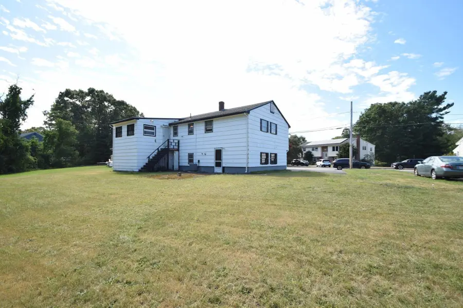 27 Niles Rd, Randolph, MA 02368 - #3