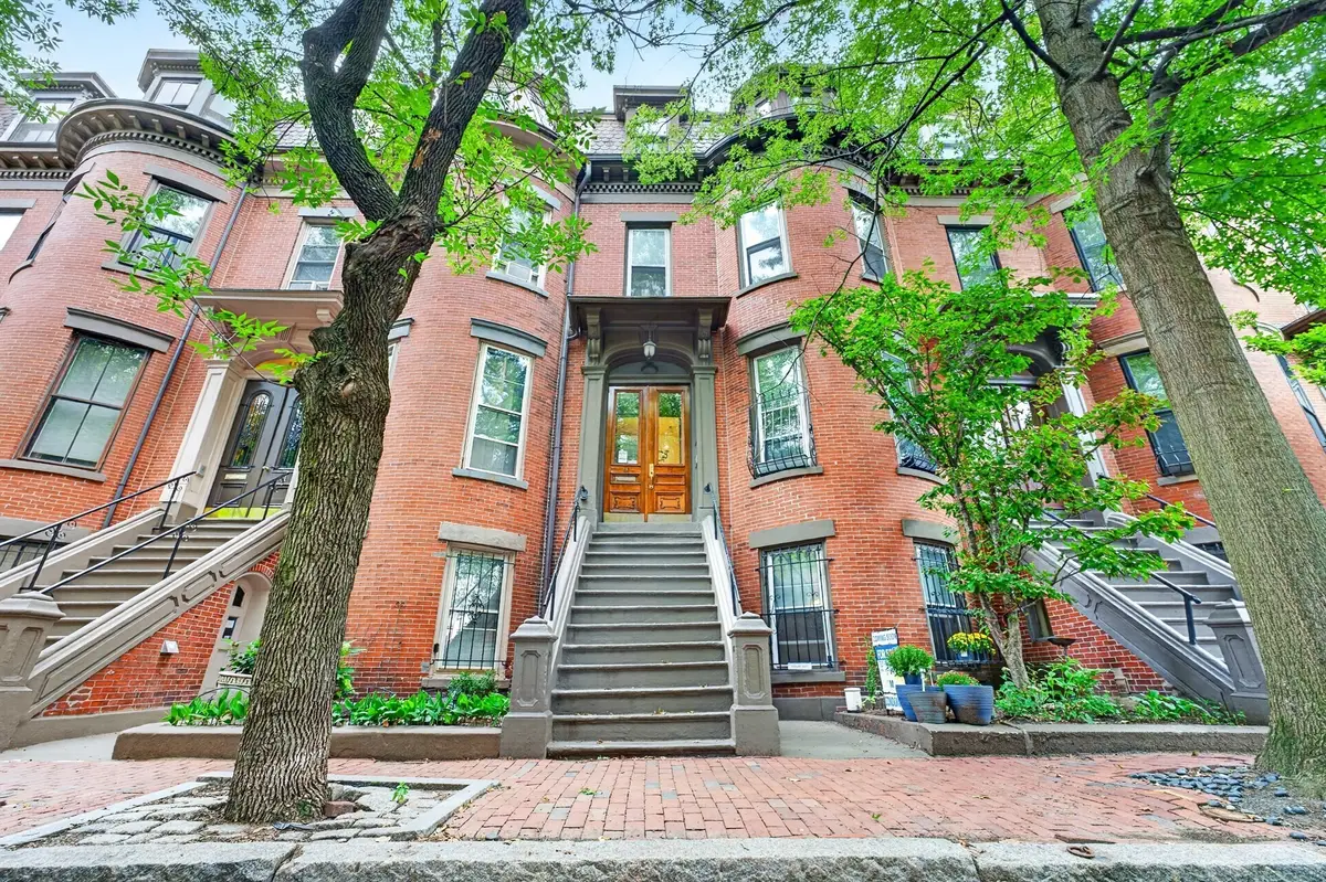 9 Holyoke Street #4, Boston, MA 02116 - #1