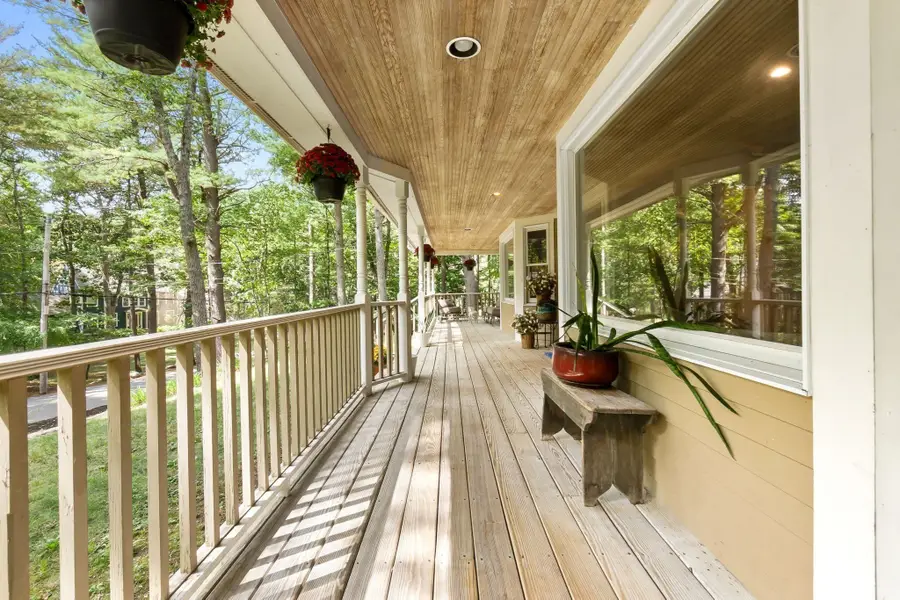 64 Leslie Rd, Rowley, MA 01969 - #2