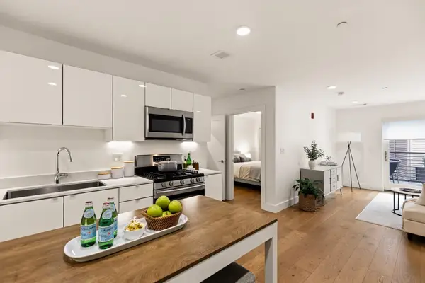 250 Meridian Street #209, Boston, MA 02128