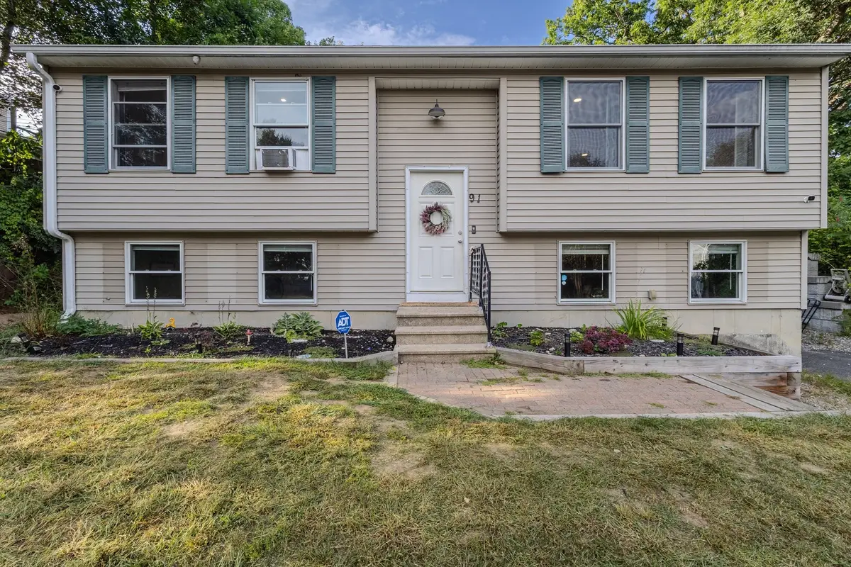 91 Wendell St, Athol, MA 01331 - #1