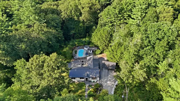 50 Heald Rd, Carlisle, MA 01741