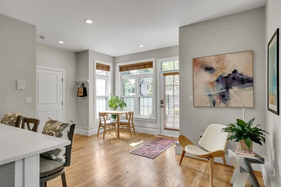 235 Lowell St #1, Somerville, MA 02143 - #3
