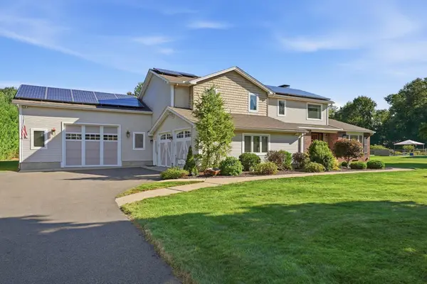 80 Green Meadow Lane, West Springfield, MA 01089