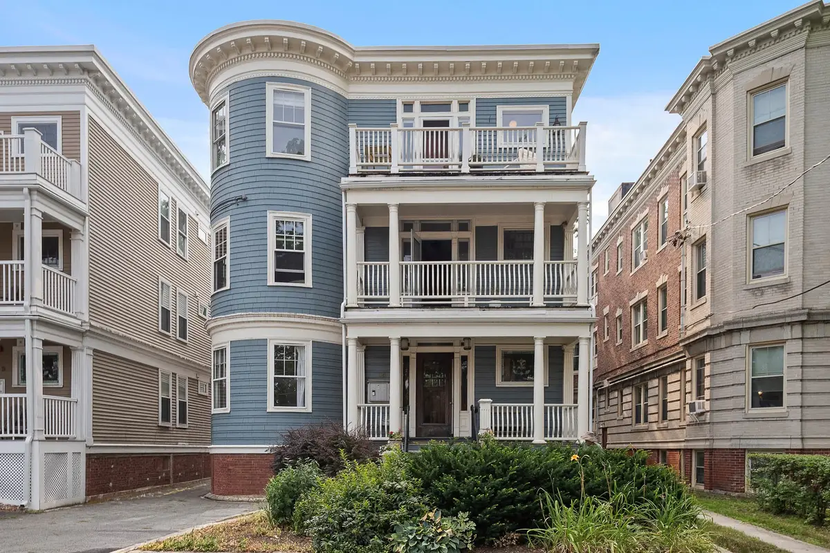 85 Trowbridge St #3, Cambridge, MA 02138 - #1