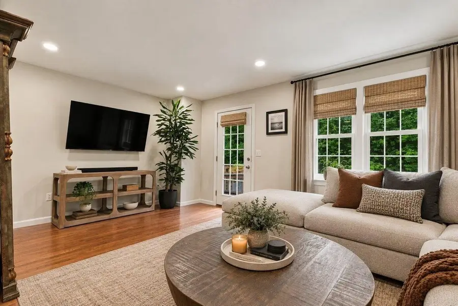 6 Waltham Dr #6, Plainville, MA 02762 - #3