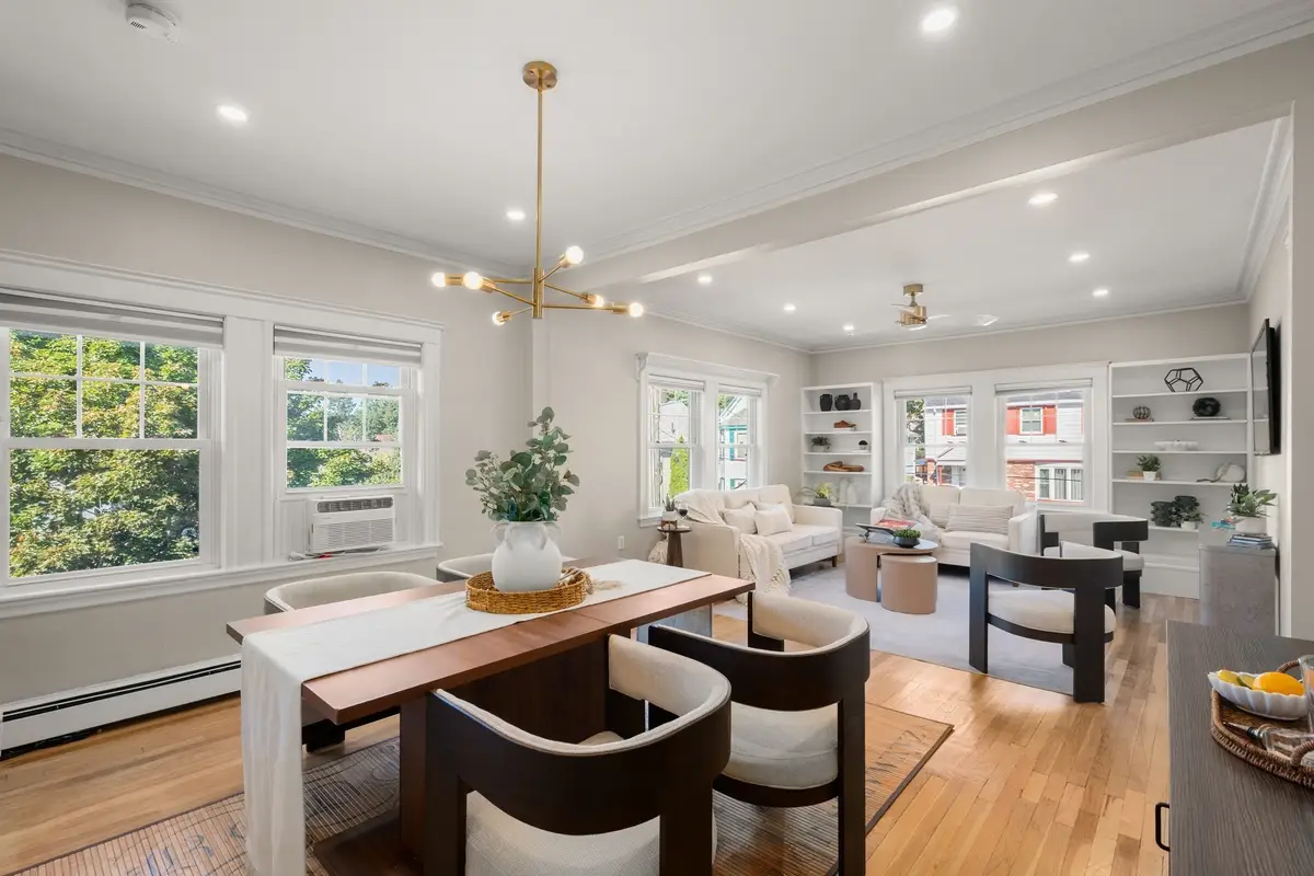 60 Guernsey St #6, Boston, MA 02131 - #1
