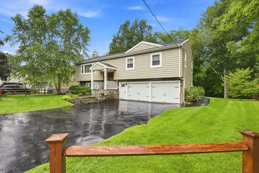 50 Audubon Rd, Reading, MA 01867 - #3