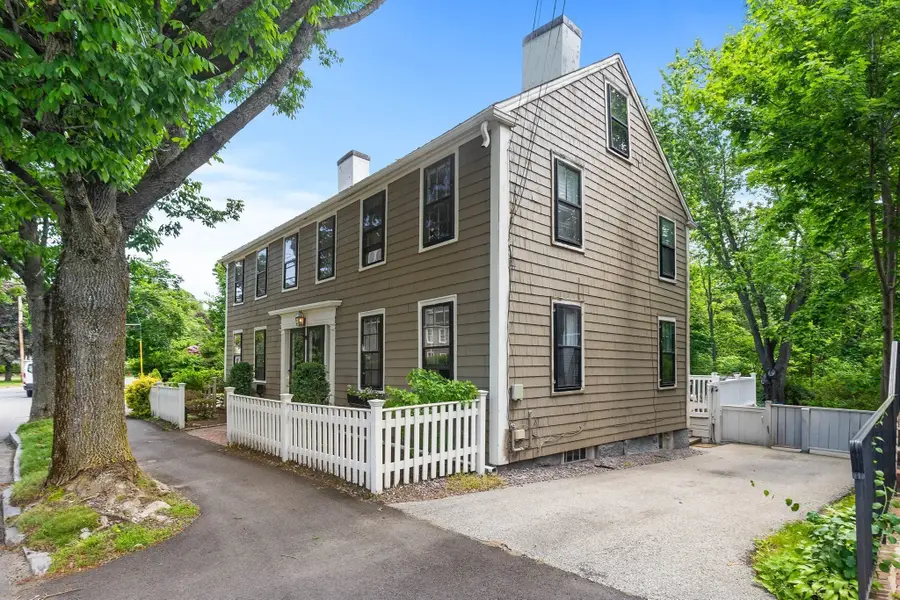 210-212 North St, Hingham, MA 02043 - #2