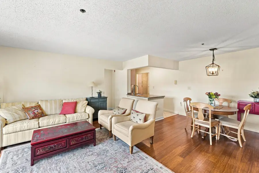273 Cambridge Rd #505, Woburn, MA 01801 - #2