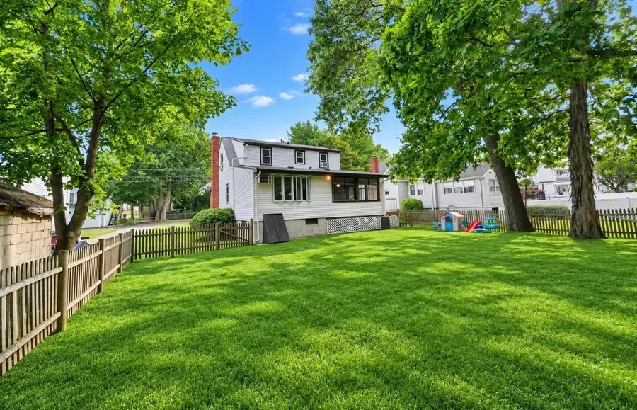 106 Paul St, Dedham, MA 02026 - #2