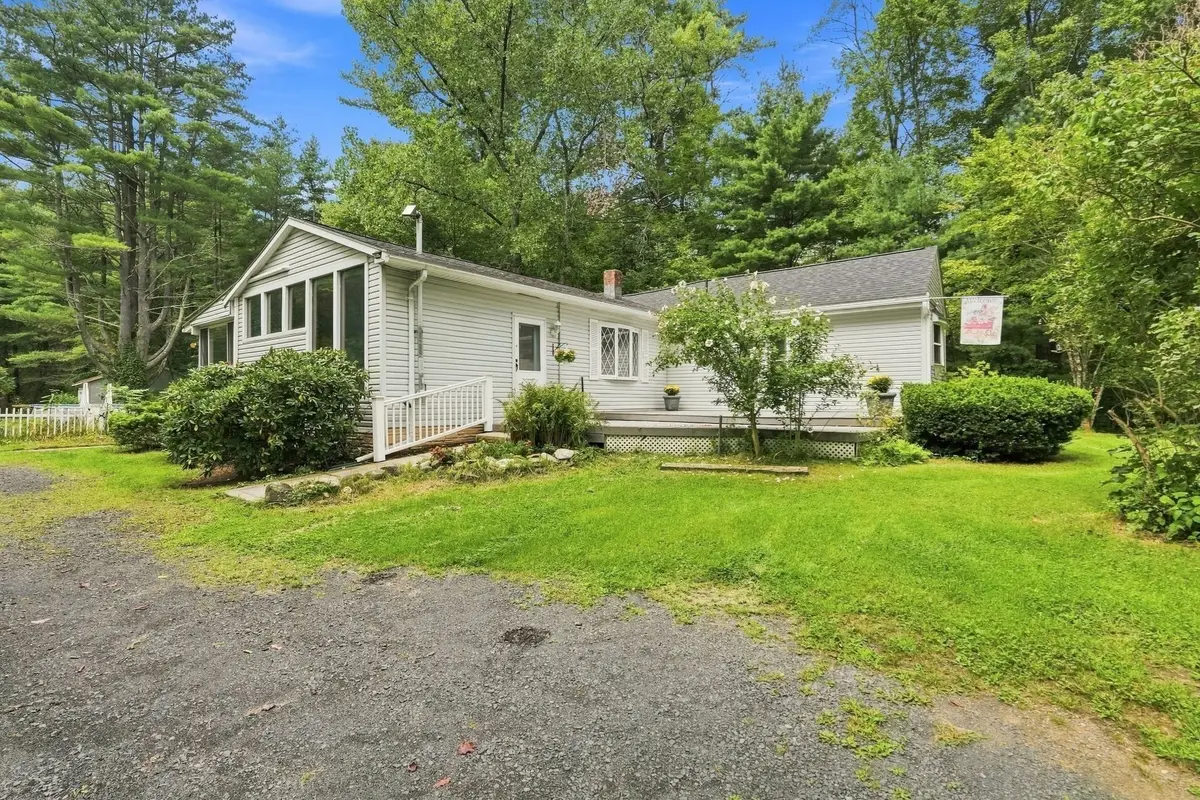 241 Warren Wright Rd, Belchertown, MA 01007 - #1