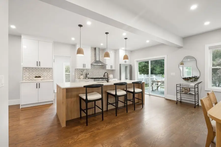 27 Connecticut Ave, Natick, MA 01760 - #3