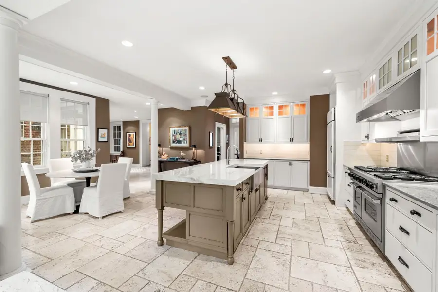 19 Federal St, Newburyport, MA 01950 - #3