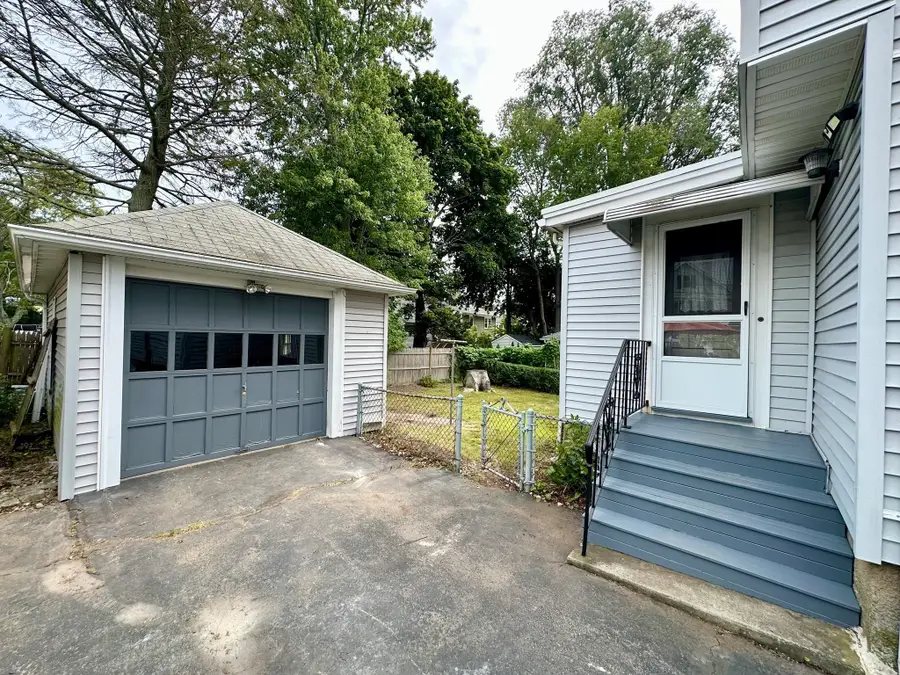 91 Davis St, Quincy, MA 02170 - #3