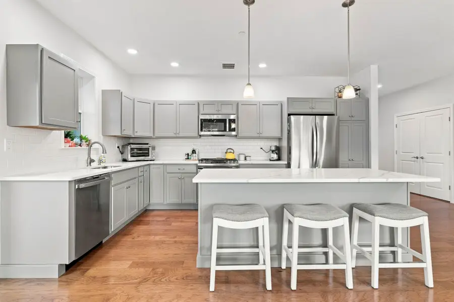 60 Coppersmith Way #401, Canton, MA 02021 - #3