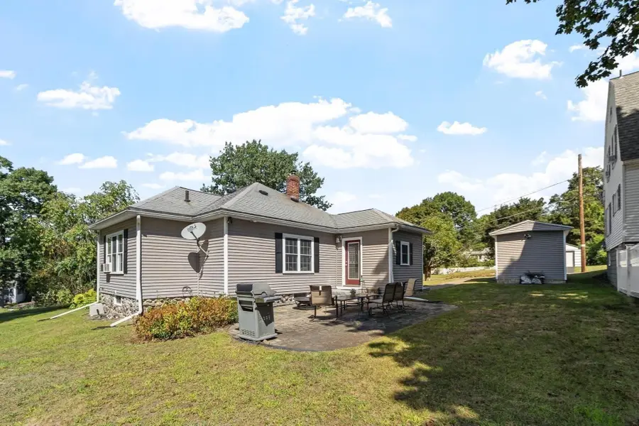 713 E Merrimack Street, Lowell, MA 01852 - #3