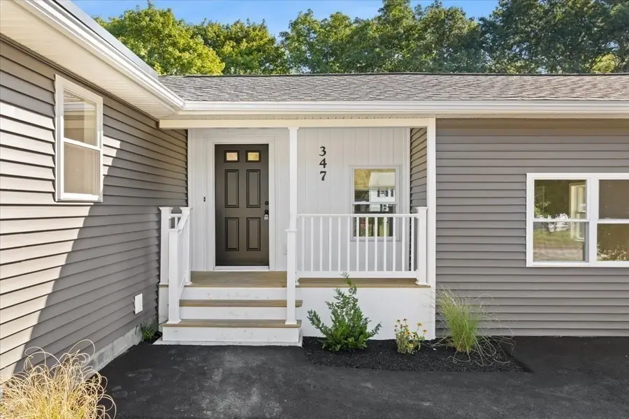 347 Poskus St, Stoughton, MA 02072 - #3