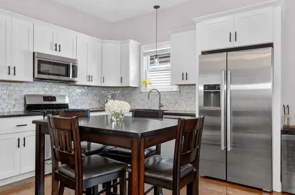 995 Dorchester Ave #3, Boston, MA 02125