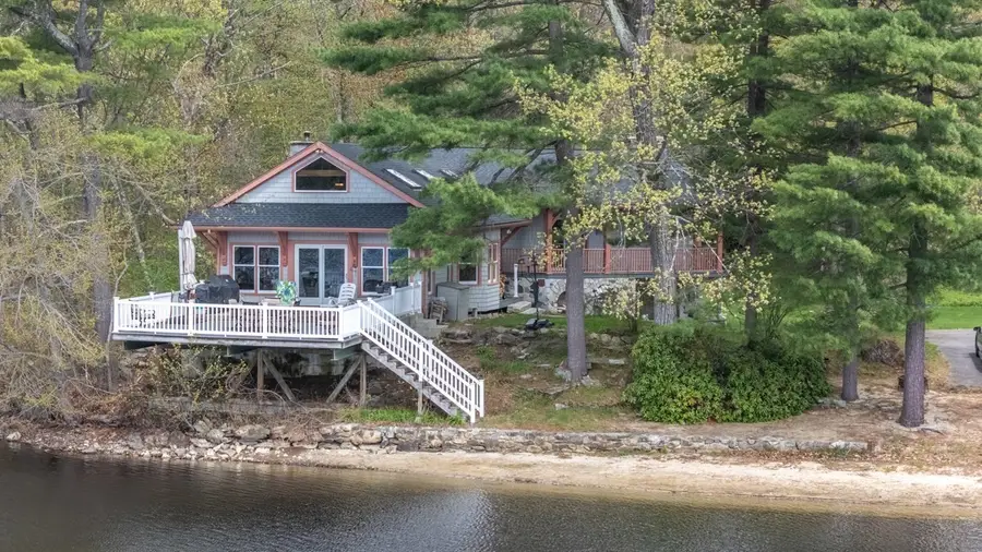 21 Hinds Lane, Pelham, NH 03076 - #2