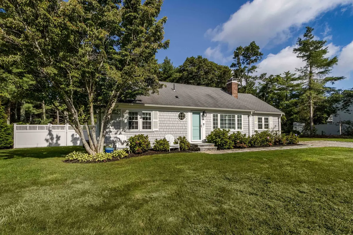 86 Mooring Dr, Cotuit, MA 02635 - #1