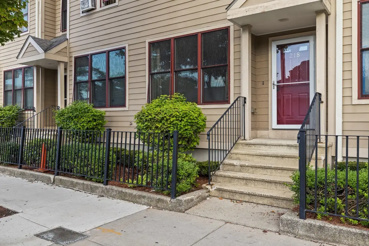 218 Humboldt Ave #218, Boston, MA 02121 - #1