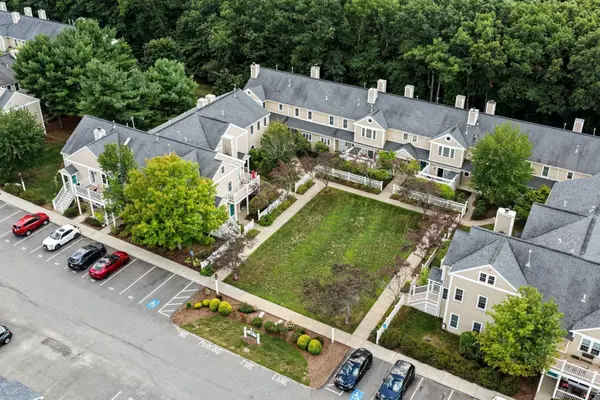 317 Tilden Commons Lane #317, Braintree, MA 02184