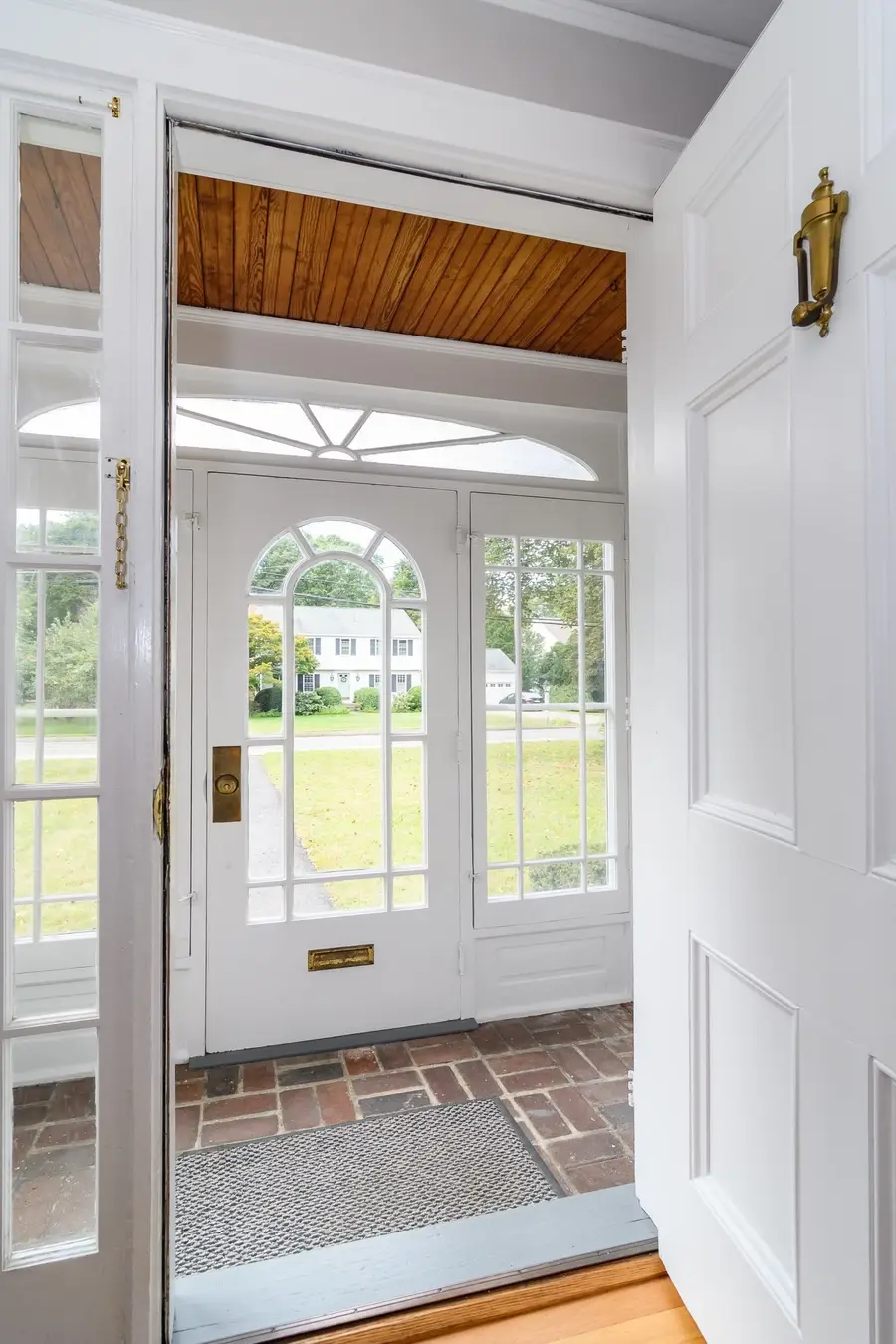 203 Bacon St, Natick, MA 01760 - #3
