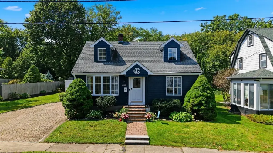 38 1/2 Abington Ave, Peabody, MA 01960 - #2