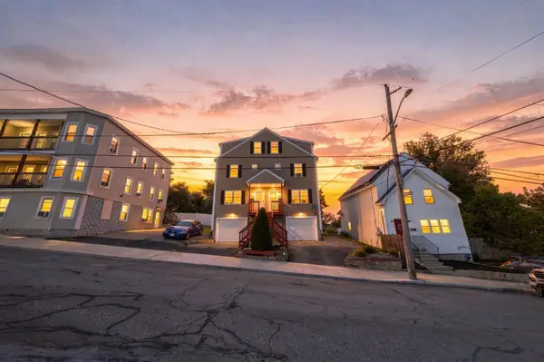 31 Ayer St #31, Haverhill, MA 01832
