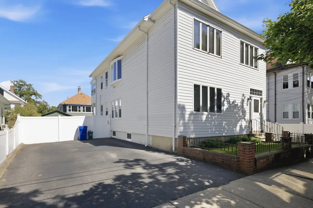 35-37 Amherst St, Arlington, MA 02474 - #1