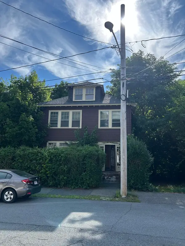 34-36 Maynard St, Boston, MA 02131
