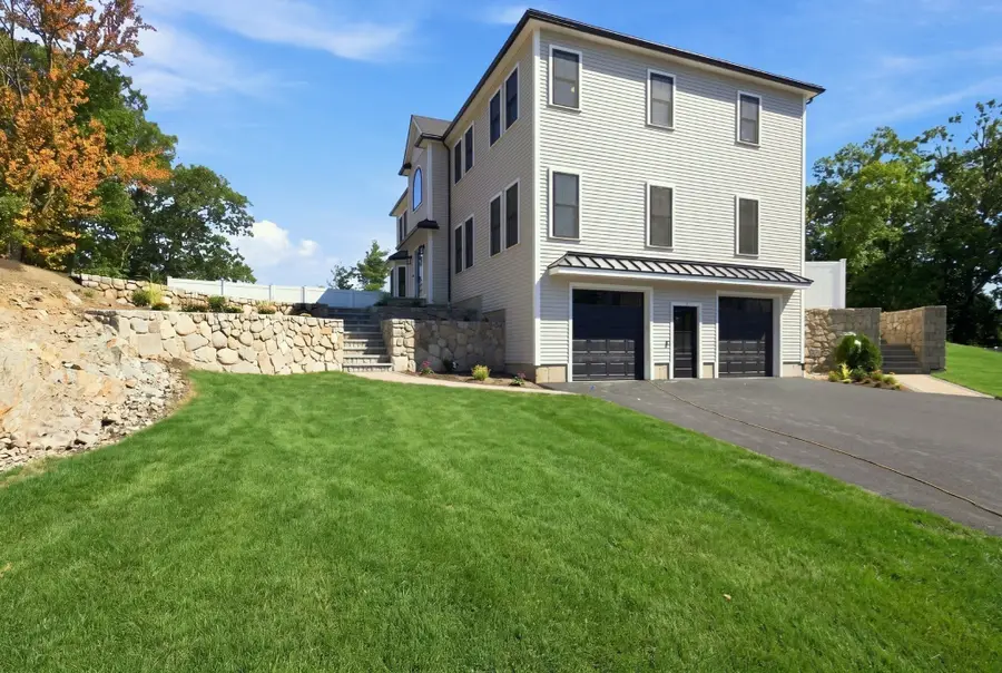 2 Berthold St, Saugus, MA 01906 - #3