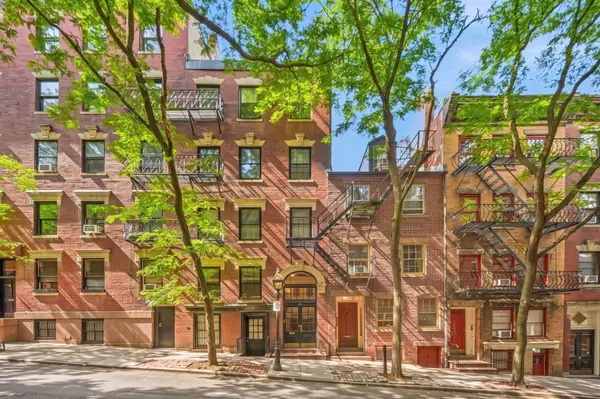 53 Garden St #4, Boston, MA 02114