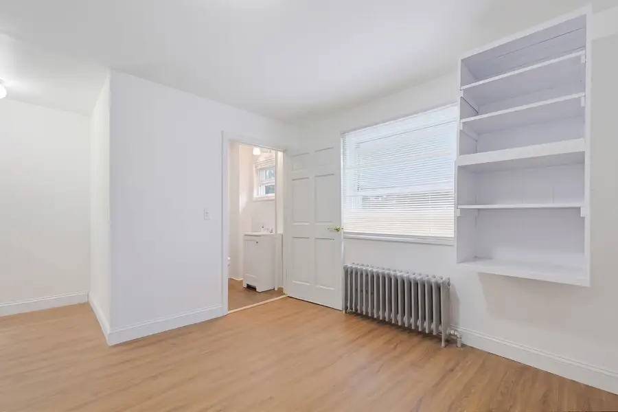 13 Campbell Ave, Leominster, MA 01453 - #3