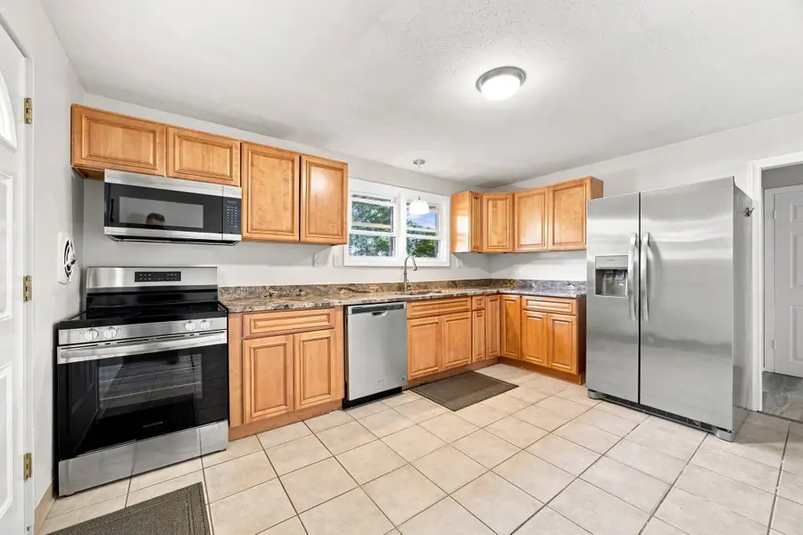 96 Shady Brook Lane, Springfield, MA 01118 - #2