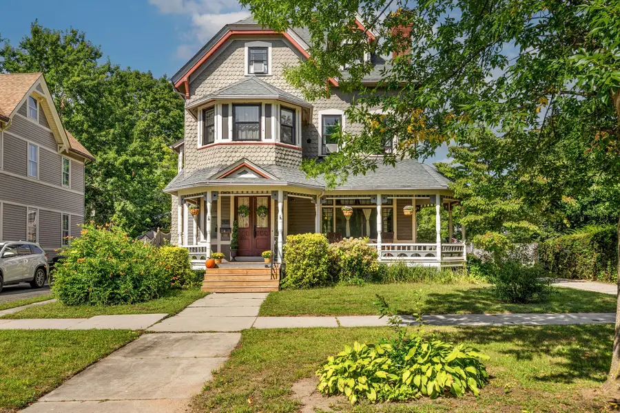 95 Dartmouth St, Springfield, MA 01109 - #2