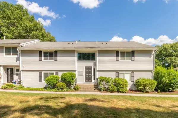 4 Beals Cove Rd #G, Hingham, MA 02043
