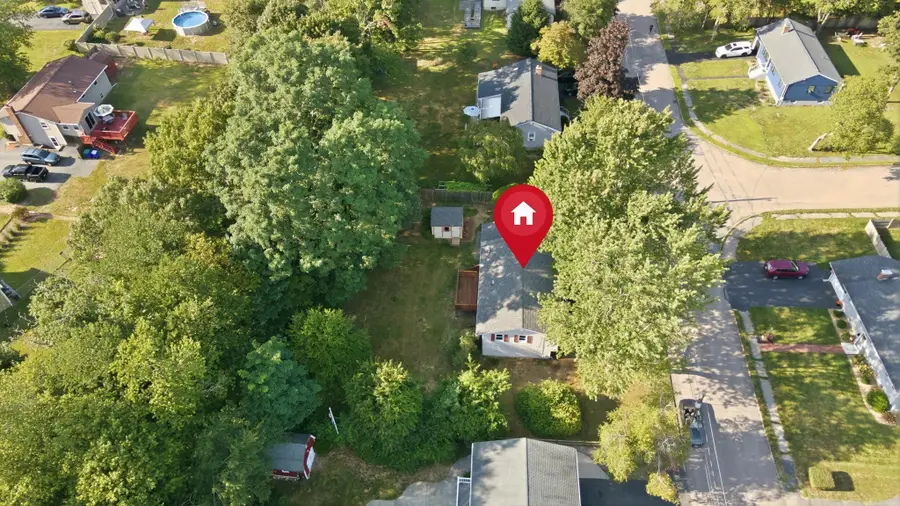 157 Marks St, Rockland, MA 02370 - #3