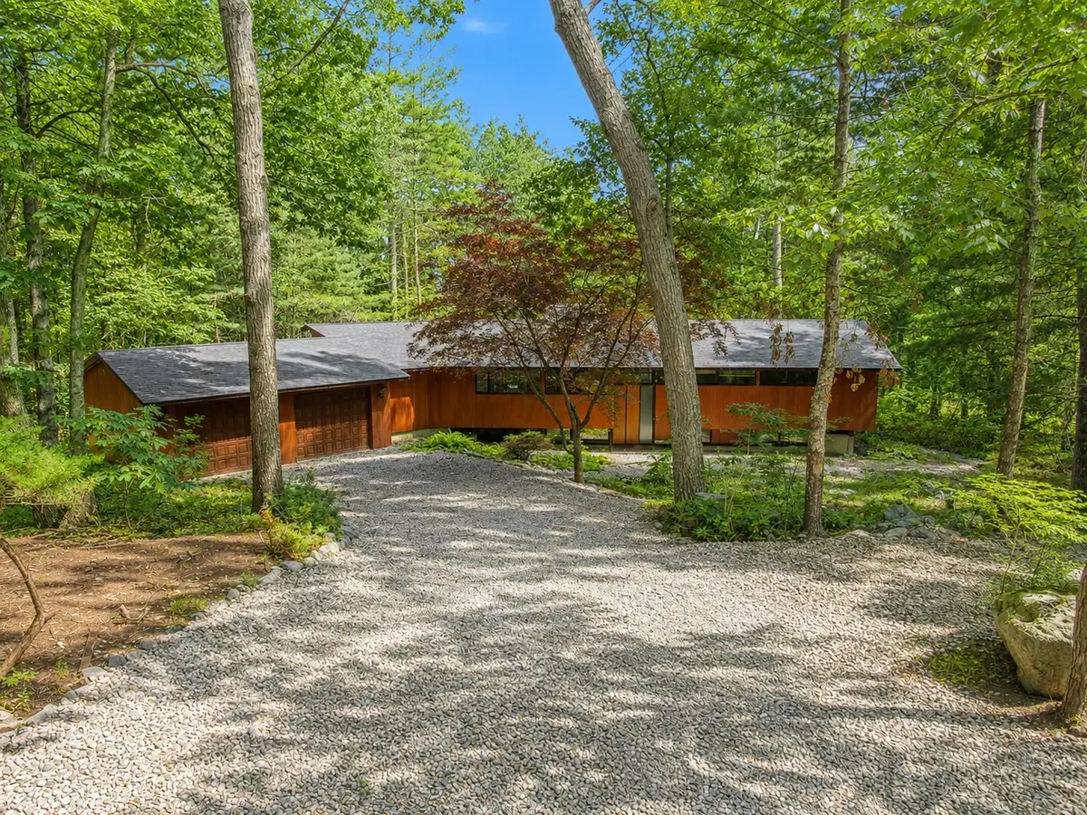23 Pilgrims Path, Sudbury, MA 01776 - #1