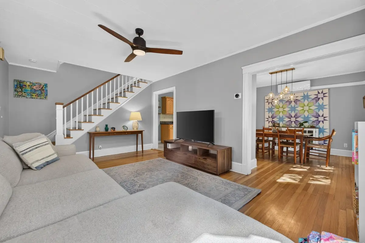 15 Draper St, Medford, MA 02155 - #1