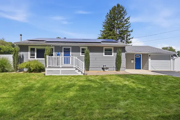 10 Linda Ave, Millbury, MA 01527