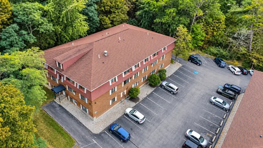 545 Calef Rd #23, Manchester, NH 03103 - #3