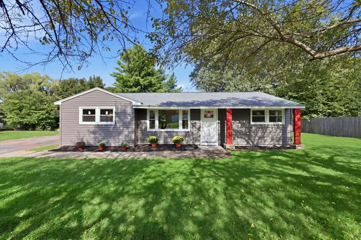243 Shady Brook Ln, Springfield, MA 01118 - #1